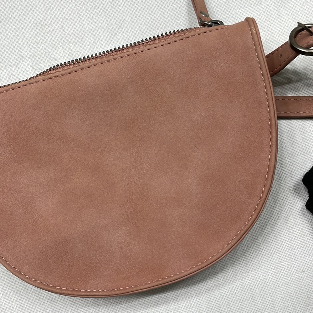 Fanny pack - Picture 3 of 5
